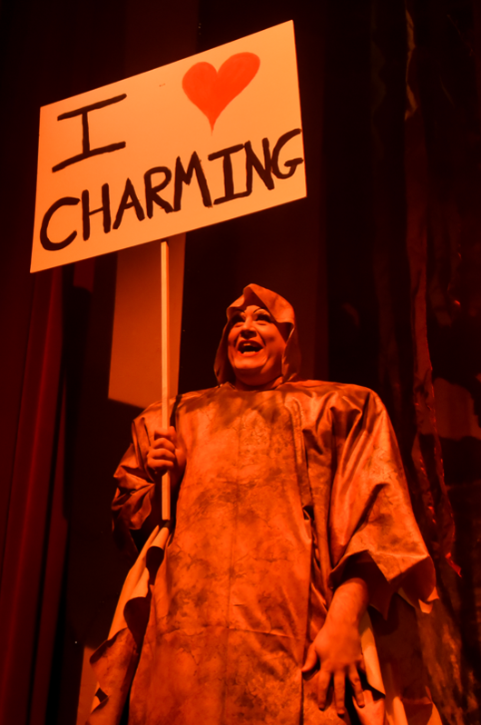 I love Charming sign
